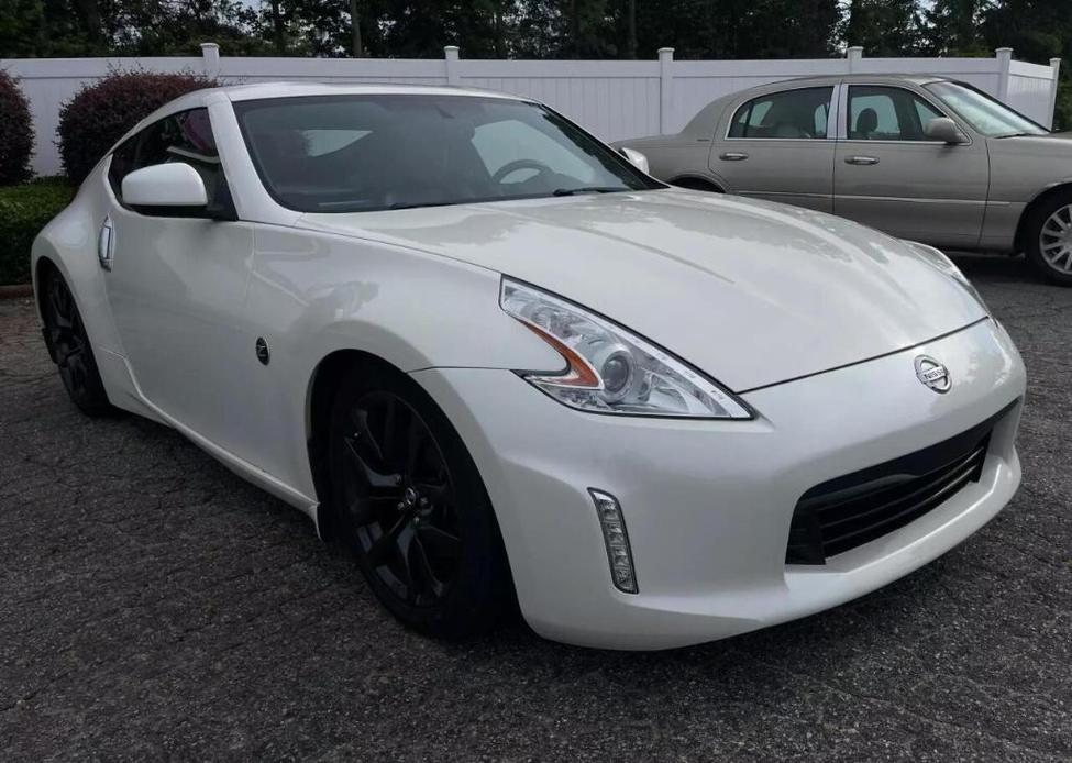 used 2015 Nissan 370Z car, priced at $18,499