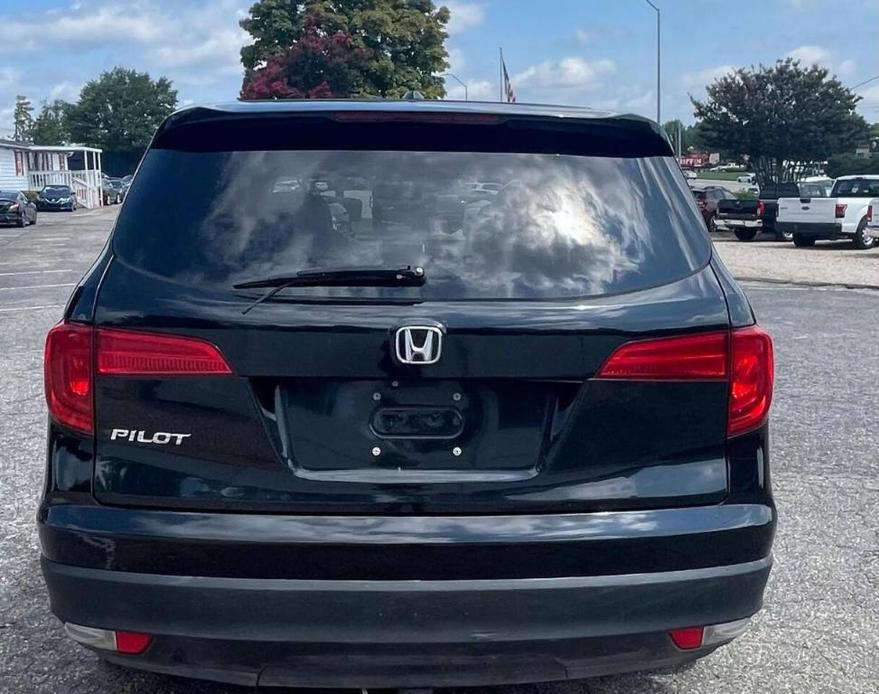 used 2016 Honda Pilot car, priced at $13,999