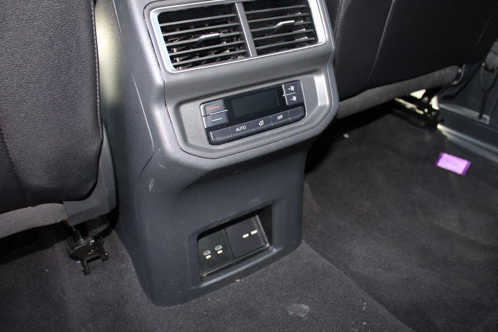 used 2024 Volkswagen Atlas car, priced at $33,449