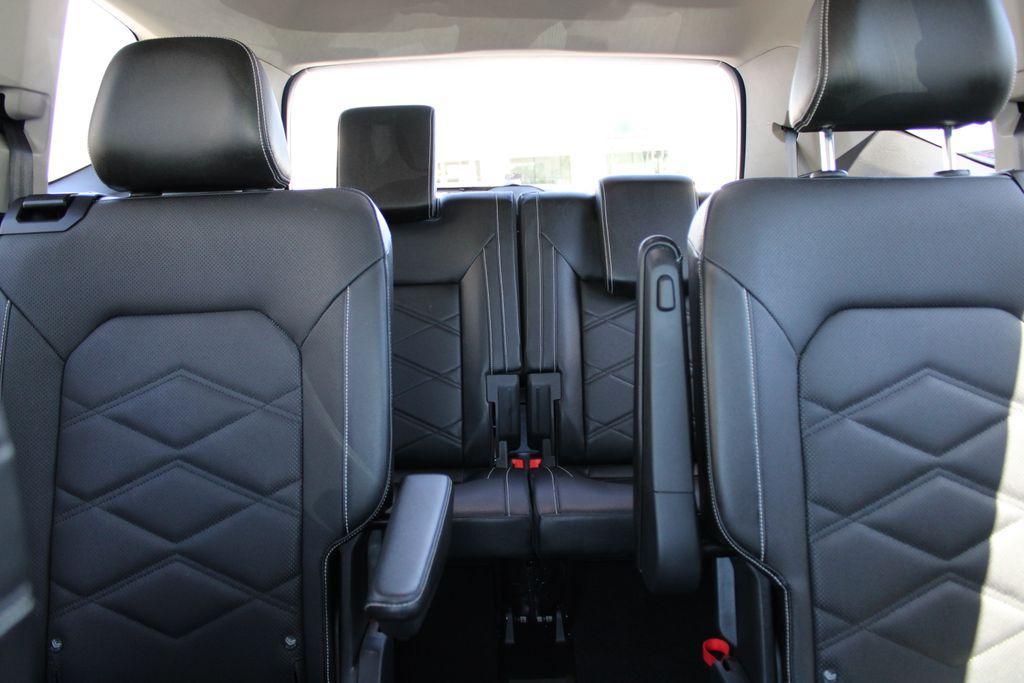 used 2024 Volkswagen Atlas car, priced at $33,449