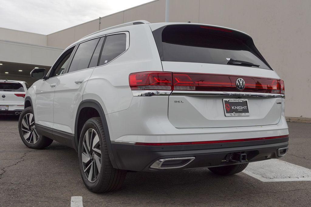 new 2024 Volkswagen Atlas car, priced at $46,056