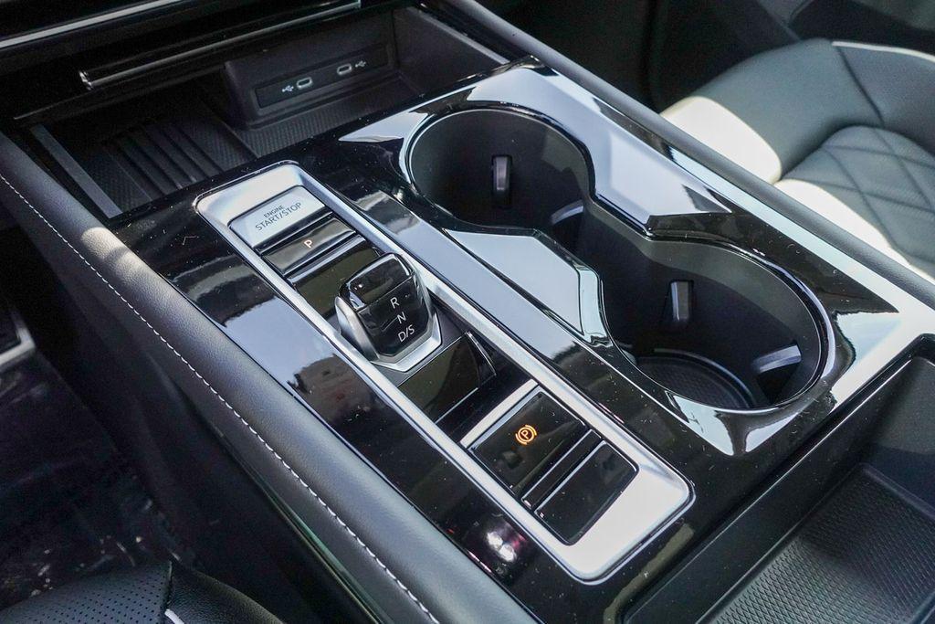 new 2025 Volkswagen Atlas car, priced at $52,932