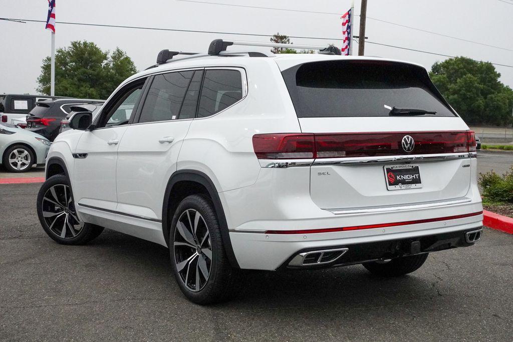 new 2025 Volkswagen Atlas car, priced at $53,569