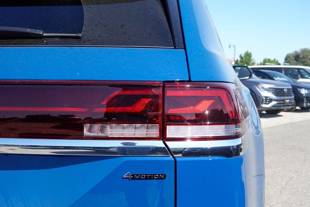 new 2025 Volkswagen Atlas car, priced at $47,539