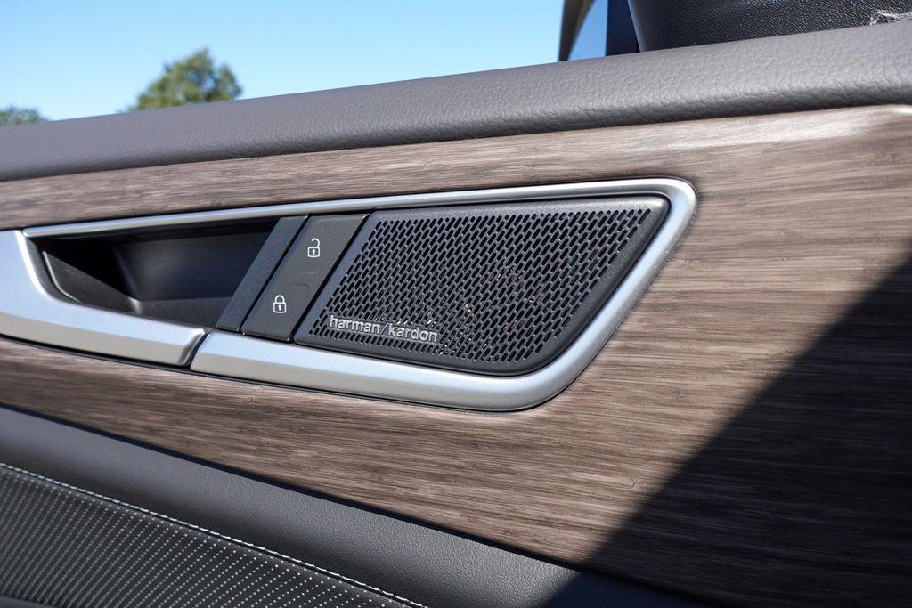 new 2025 Volkswagen Atlas car, priced at $47,539