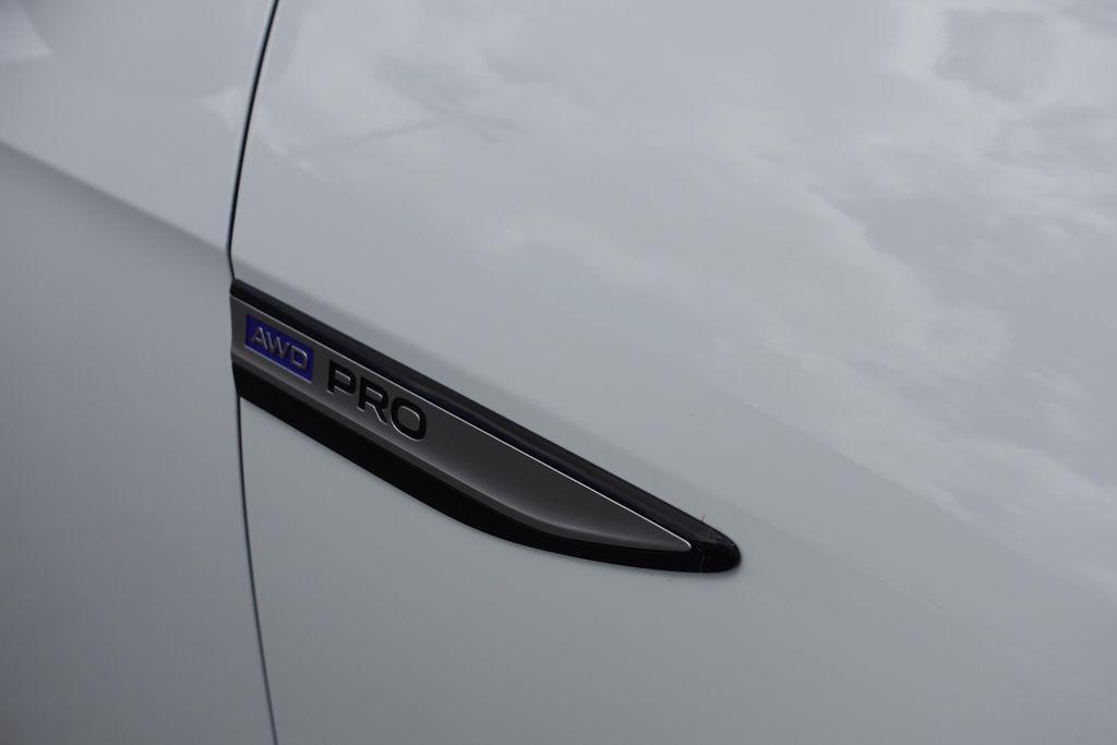 new 2025 Volkswagen ID.4 car, priced at $44,411