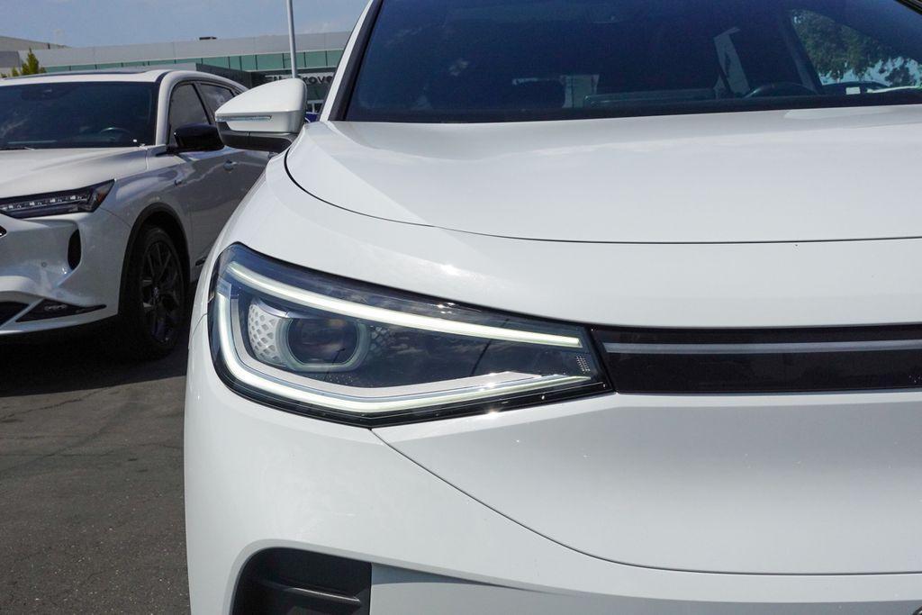 used 2021 Volkswagen ID.4 car, priced at $17,813