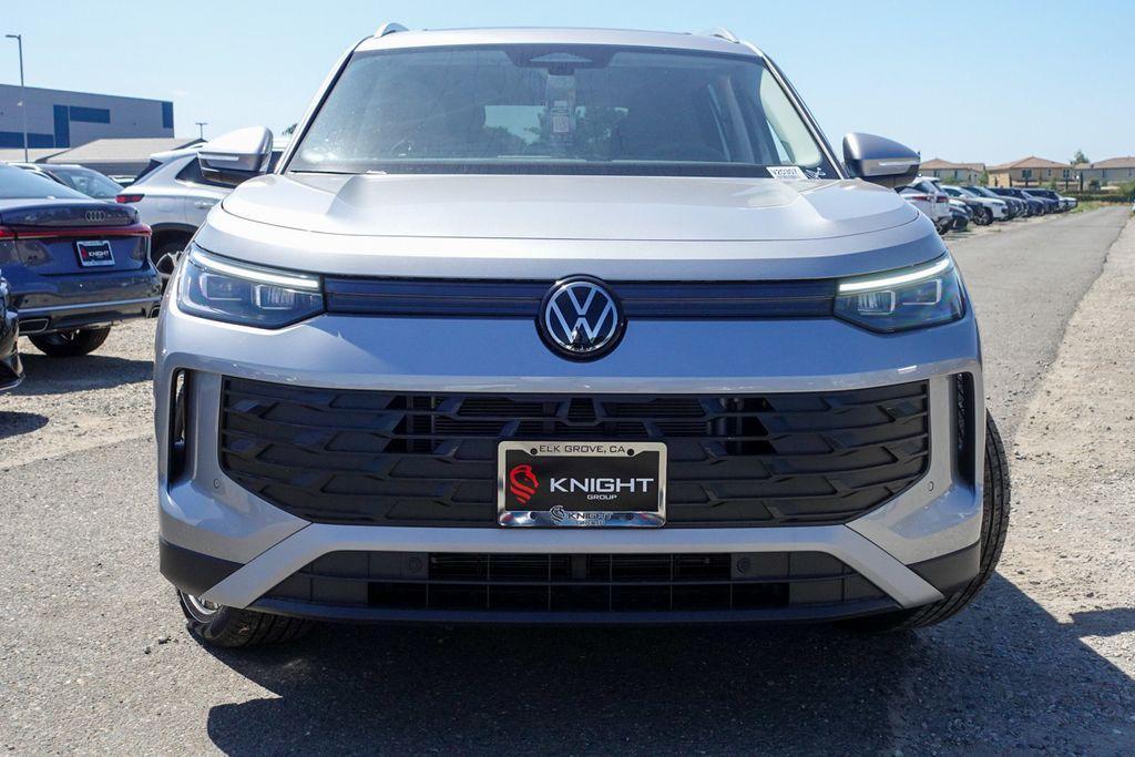 new 2025 Volkswagen Tiguan car, priced at $32,970