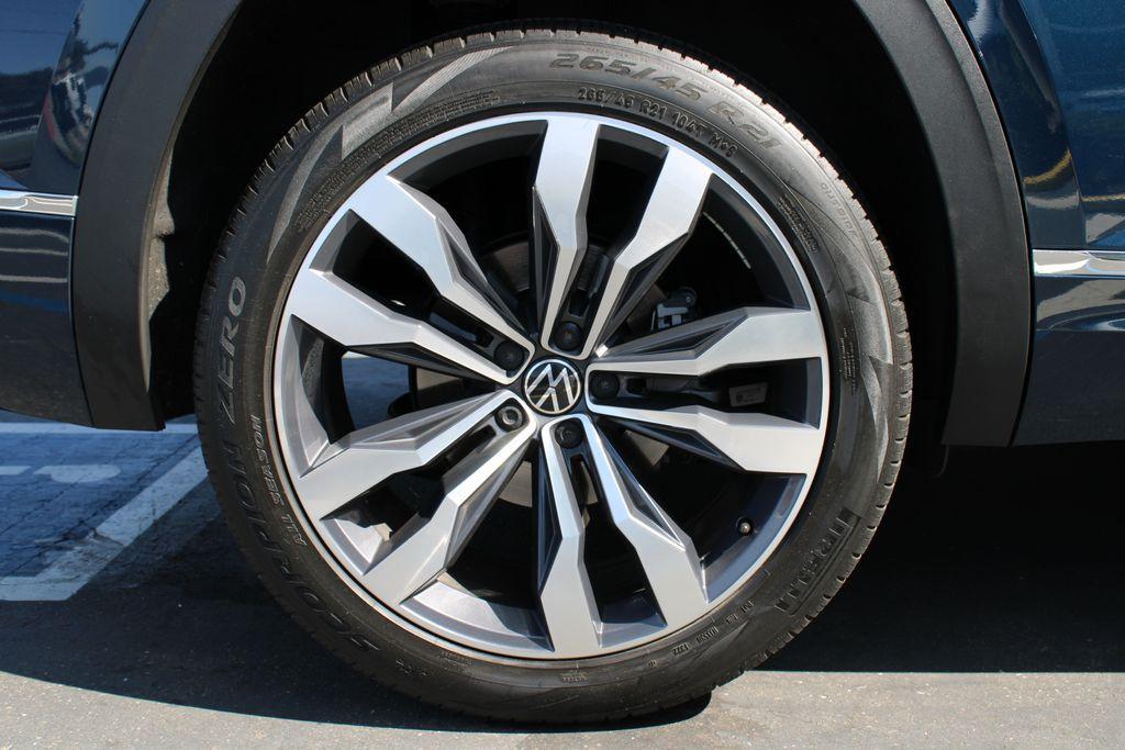 used 2022 Volkswagen Atlas car, priced at $35,877