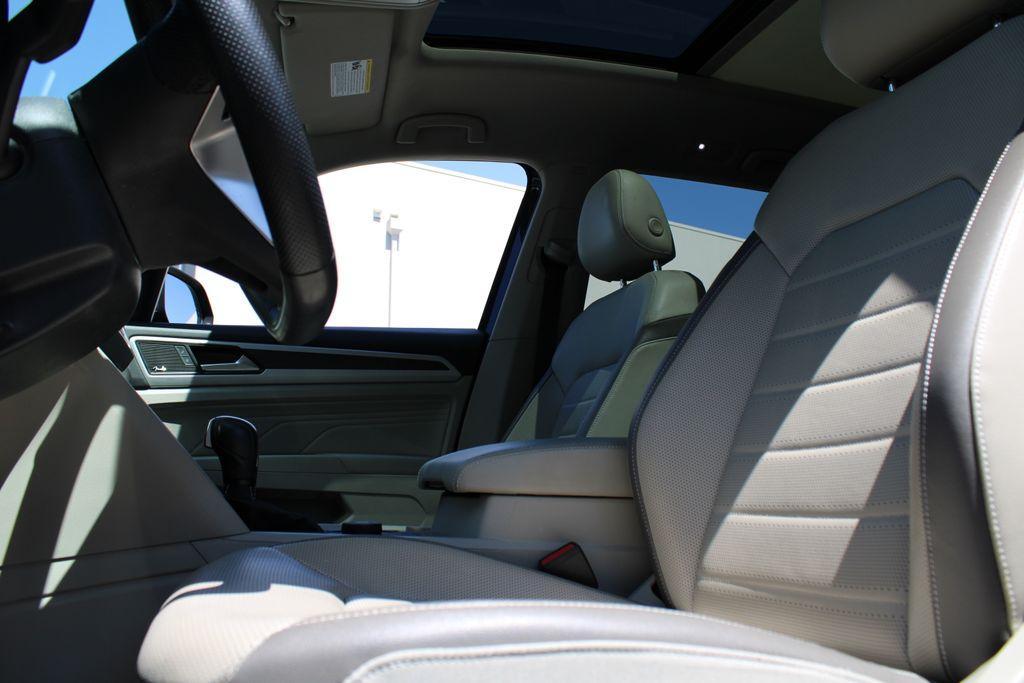 used 2022 Volkswagen Atlas car, priced at $36,999