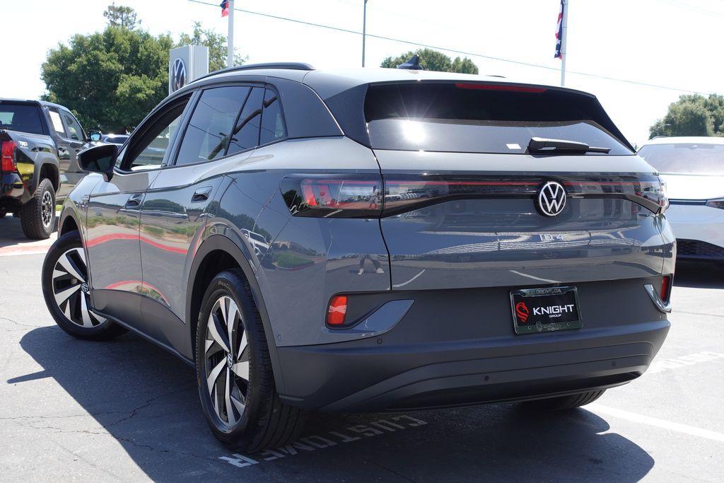 new 2025 Volkswagen ID.4 car, priced at $35,217