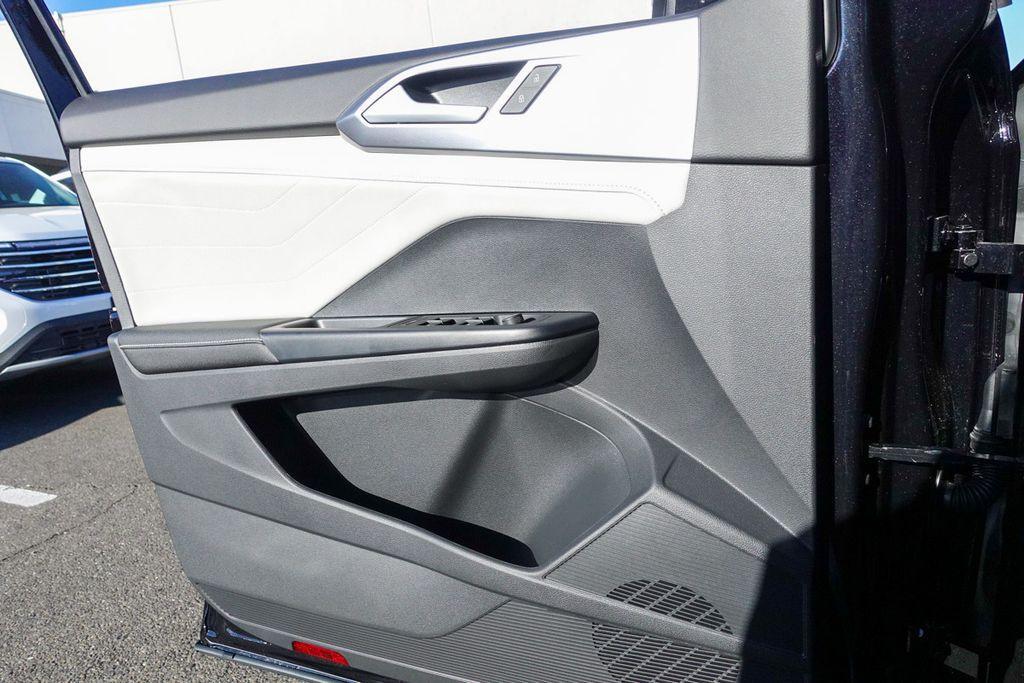 new 2025 Volkswagen Taos car, priced at $31,884