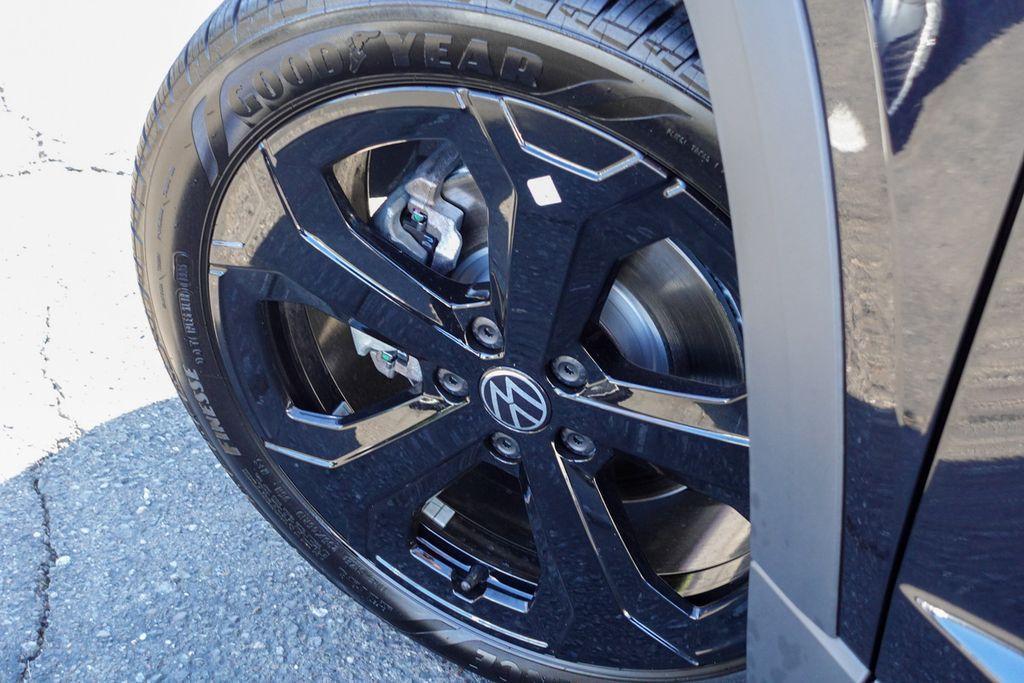 new 2025 Volkswagen Taos car, priced at $31,884