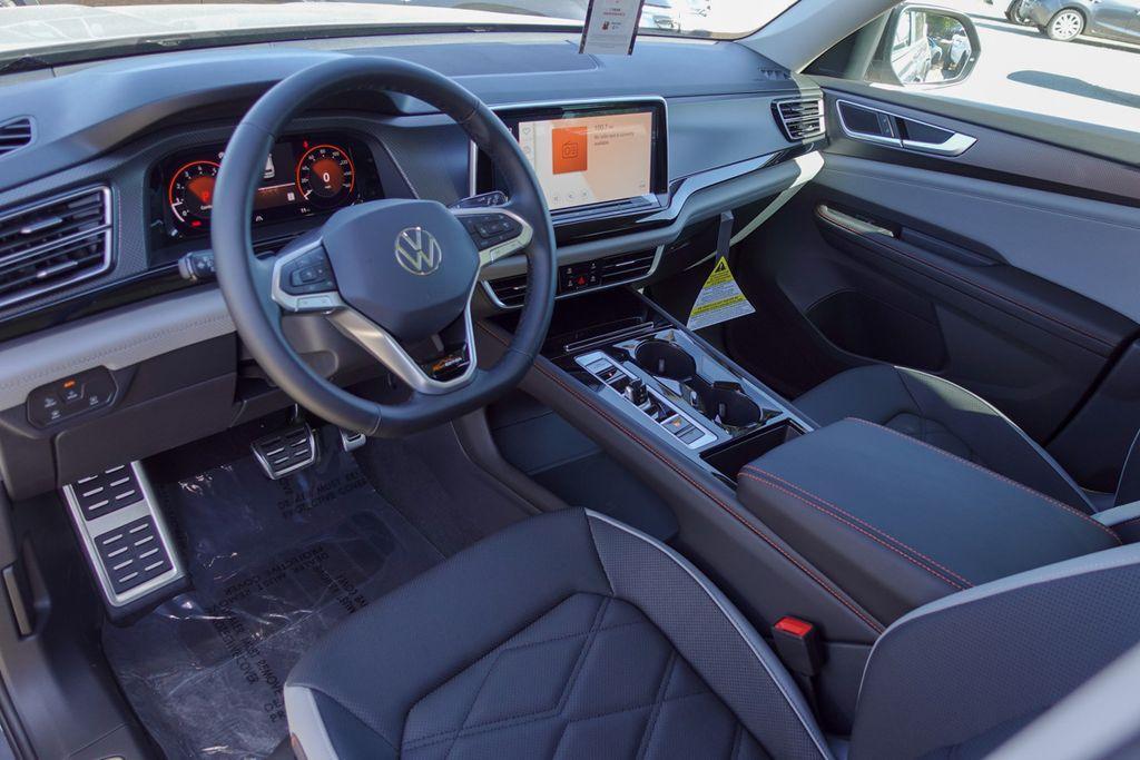 new 2024 Volkswagen Atlas car, priced at $48,734