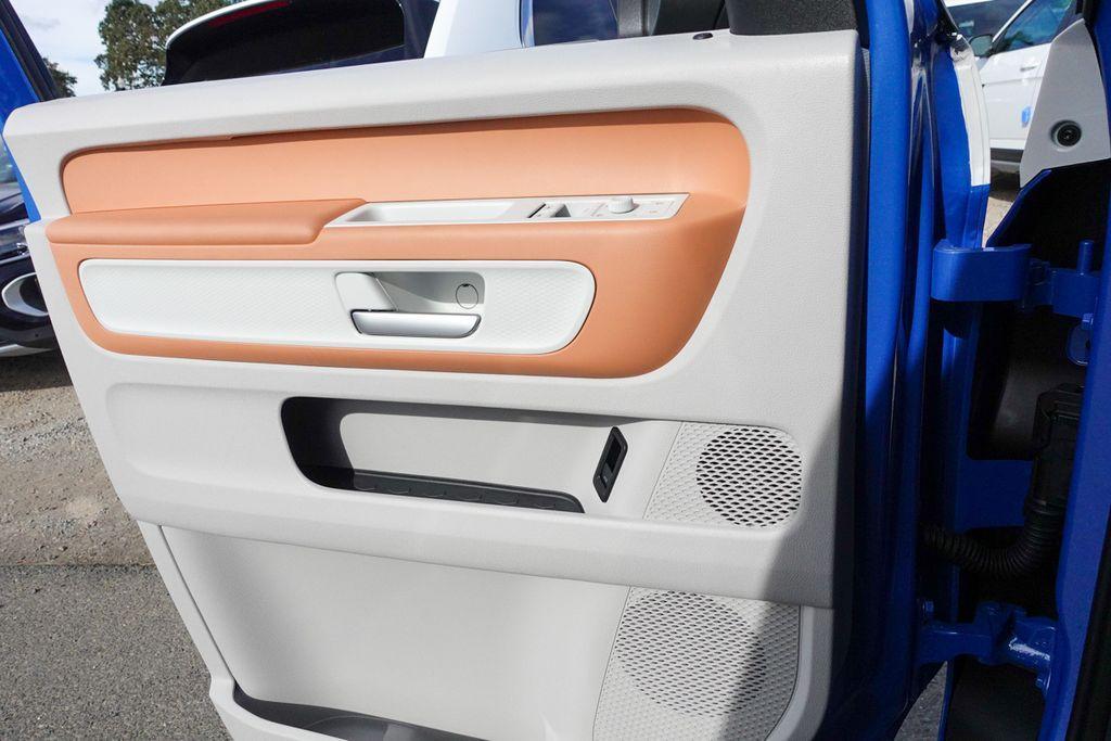 new 2025 Volkswagen ID. Buzz car, priced at $63,075