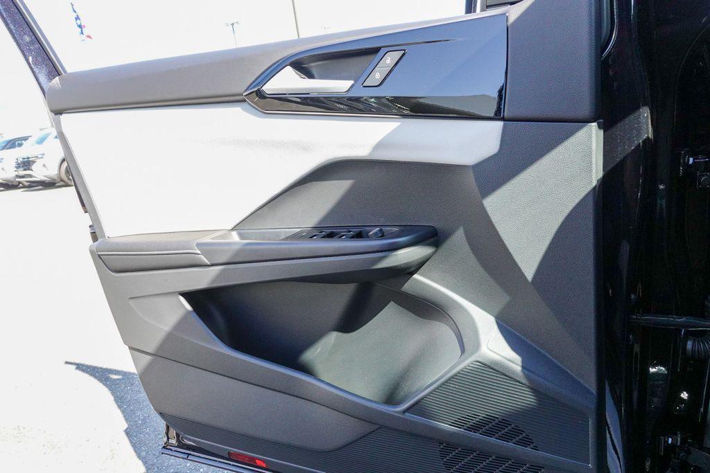 new 2025 Volkswagen Taos car, priced at $25,766
