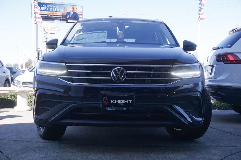 new 2024 Volkswagen Tiguan car, priced at $32,611