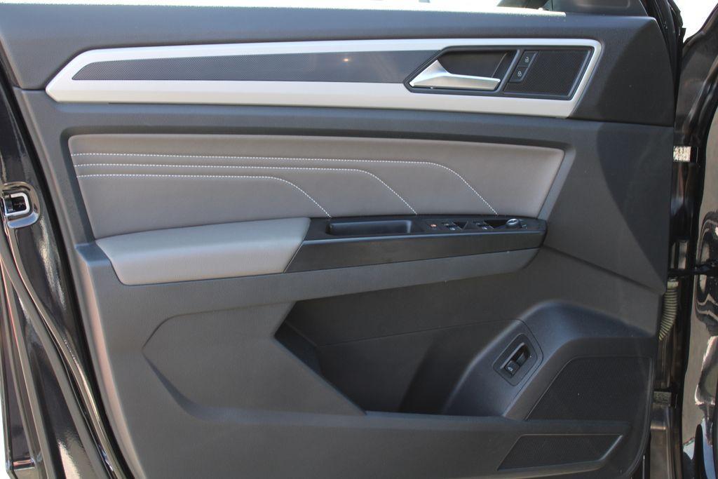 used 2021 Volkswagen Atlas Cross Sport car, priced at $25,049