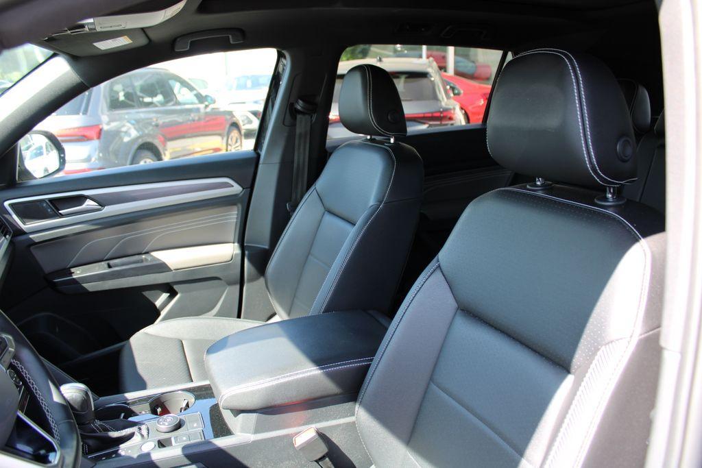 used 2021 Volkswagen Atlas Cross Sport car, priced at $25,049