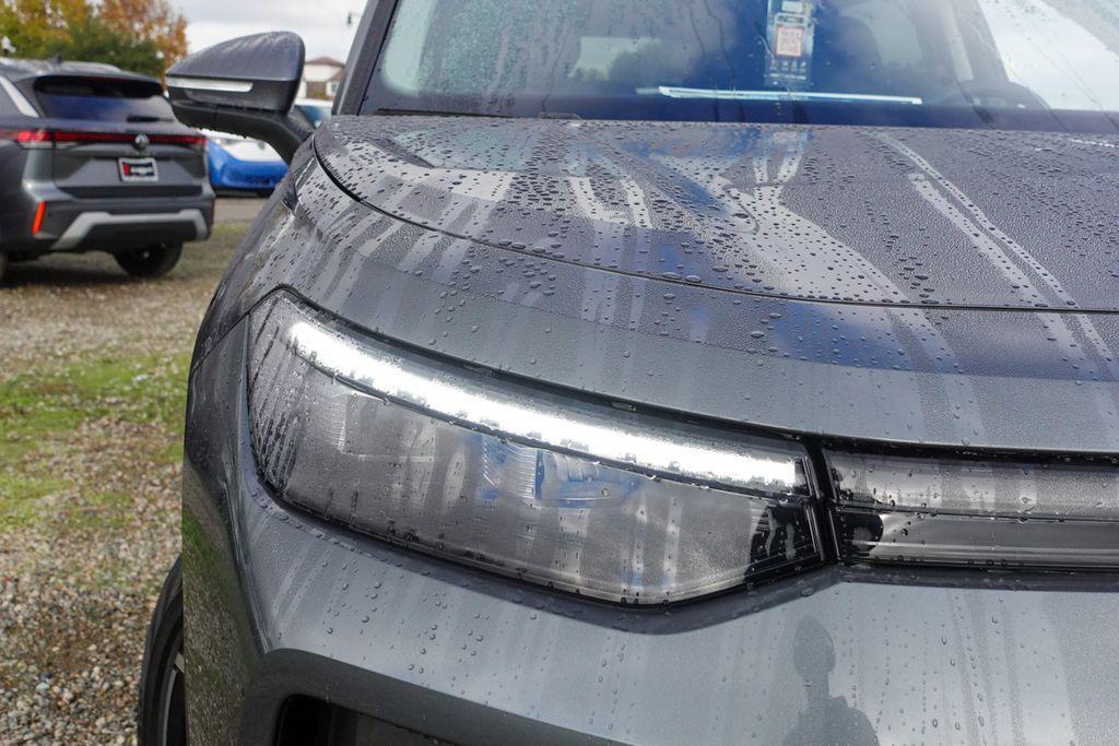 new 2026 Volkswagen Tiguan car, priced at $34,076