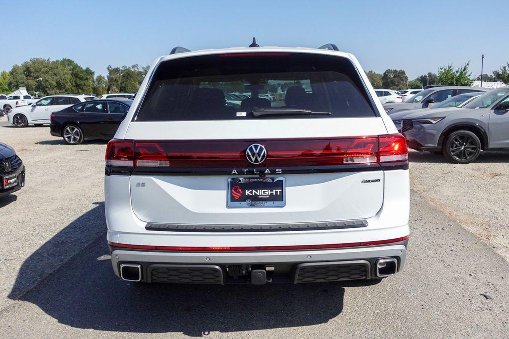 new 2025 Volkswagen Atlas car, priced at $39,559