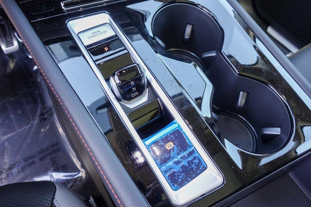 new 2025 Volkswagen Atlas car, priced at $39,559