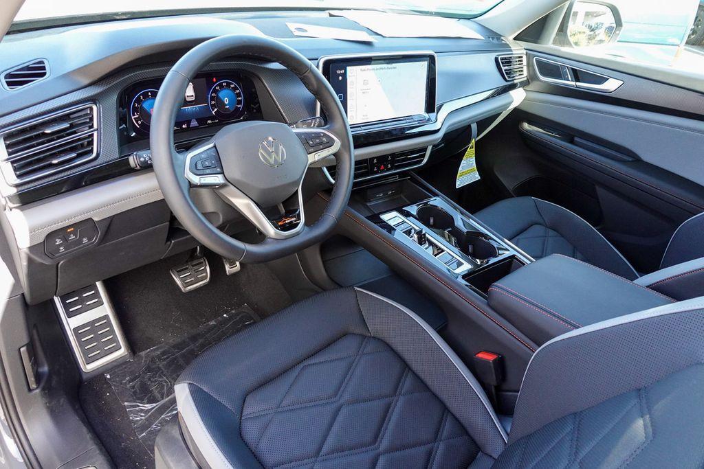 new 2024 Volkswagen Atlas car, priced at $44,109