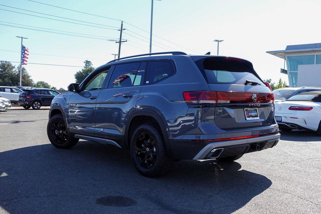 new 2024 Volkswagen Atlas car, priced at $44,109