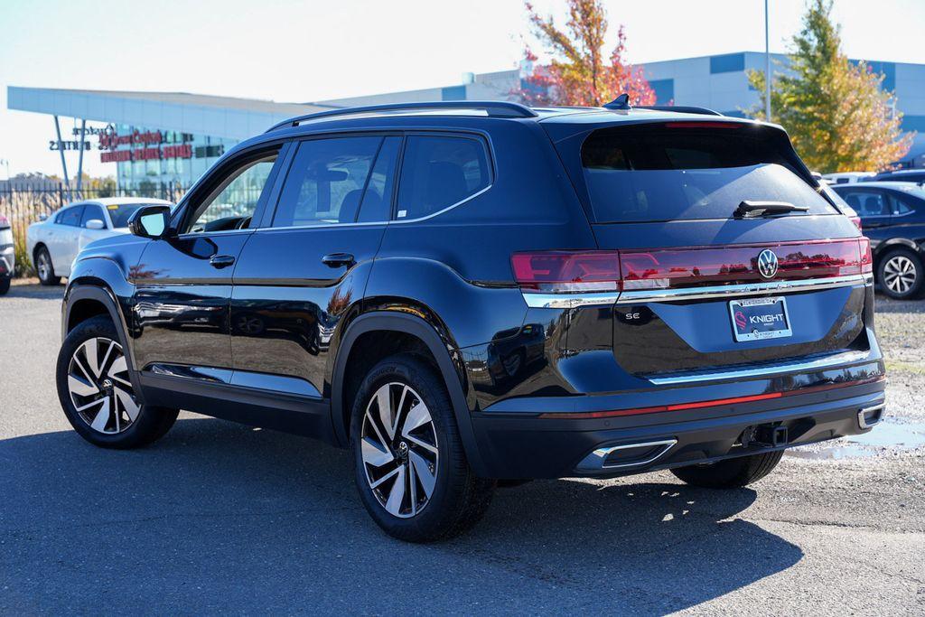 new 2024 Volkswagen Atlas car, priced at $40,049