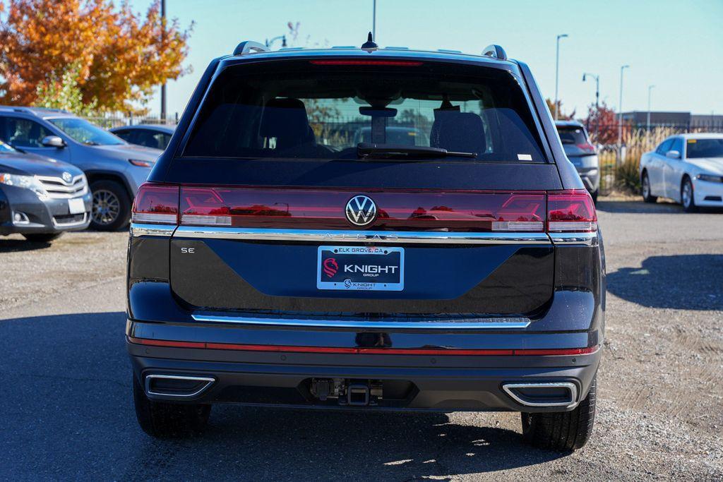 new 2024 Volkswagen Atlas car, priced at $40,049