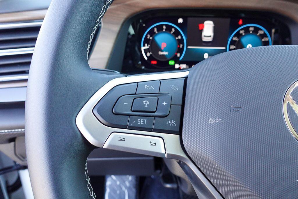 new 2026 Volkswagen Atlas car, priced at $41,653