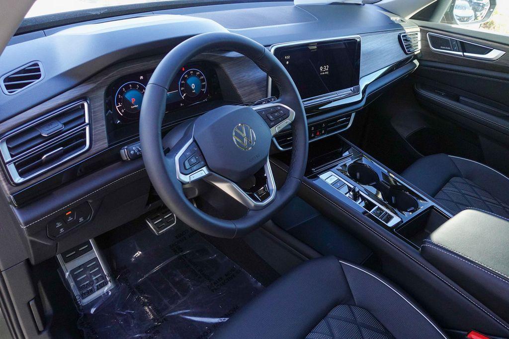 new 2026 Volkswagen Atlas car, priced at $51,179