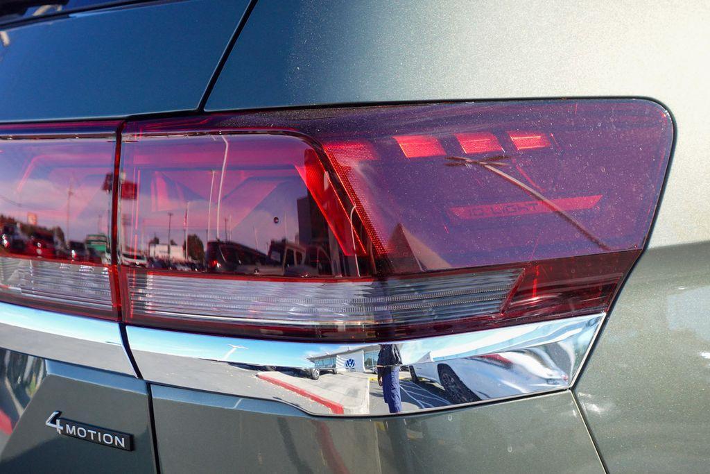 new 2026 Volkswagen Atlas car, priced at $51,179