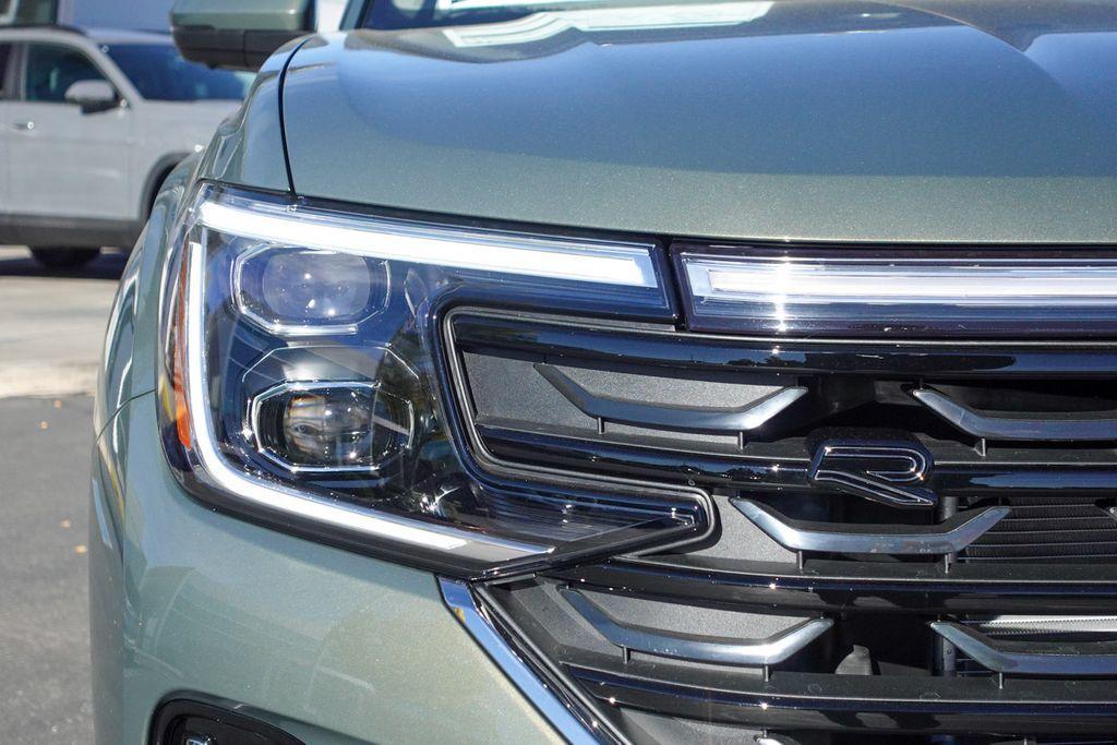 new 2026 Volkswagen Atlas car, priced at $51,179