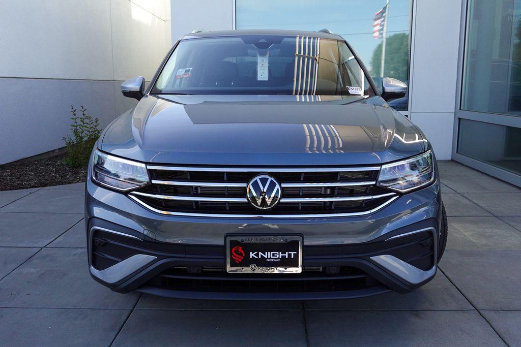 new 2024 Volkswagen Tiguan car, priced at $32,756