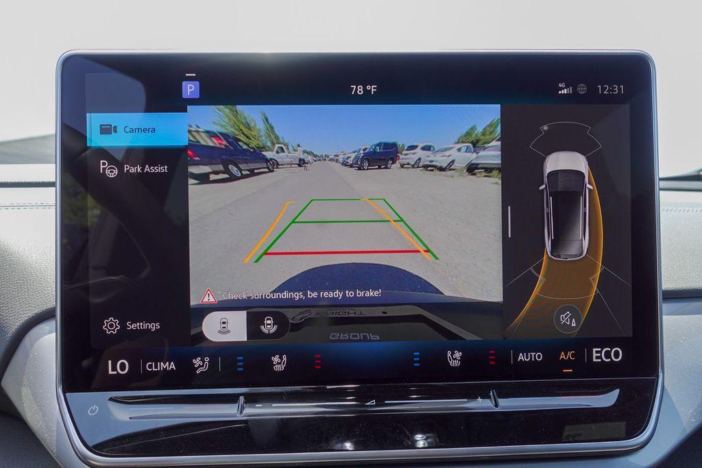 new 2025 Volkswagen ID.4 car, priced at $41,071