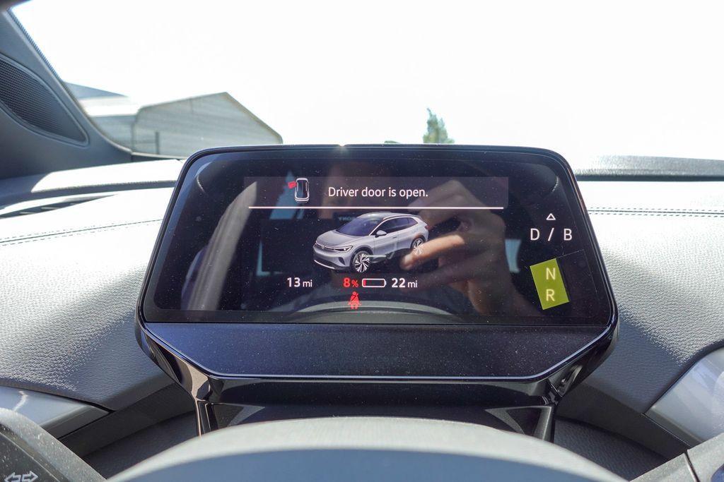 new 2025 Volkswagen ID.4 car, priced at $41,071