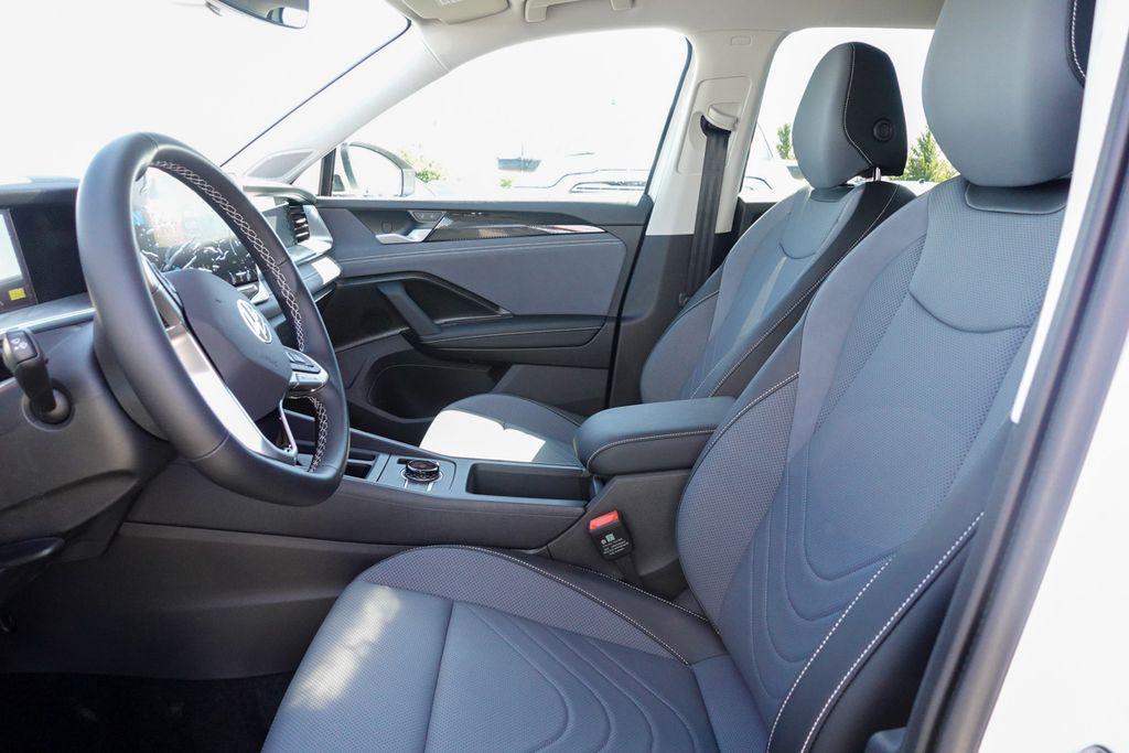 new 2025 Volkswagen Tiguan car, priced at $32,016