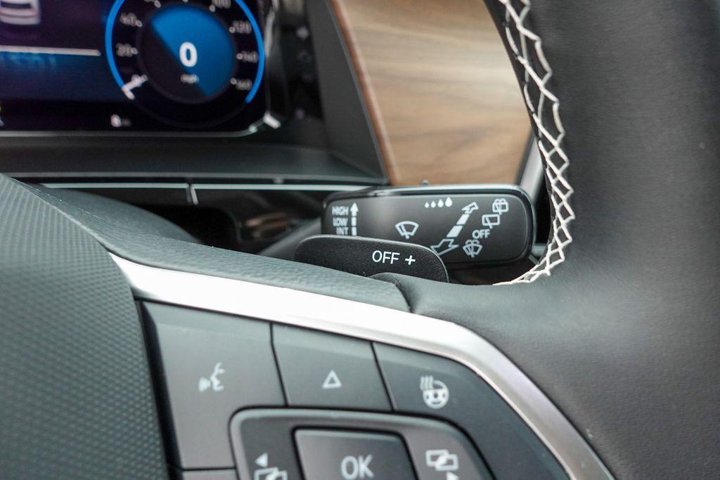 new 2026 Volkswagen Atlas car, priced at $38,676