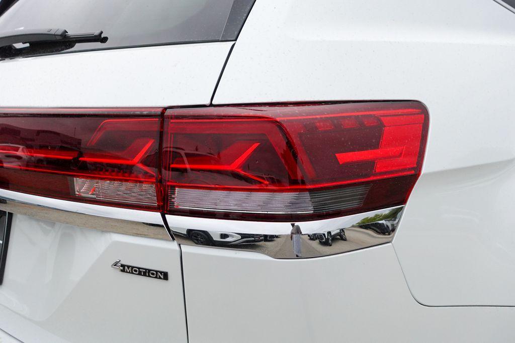 new 2026 Volkswagen Atlas car, priced at $38,676