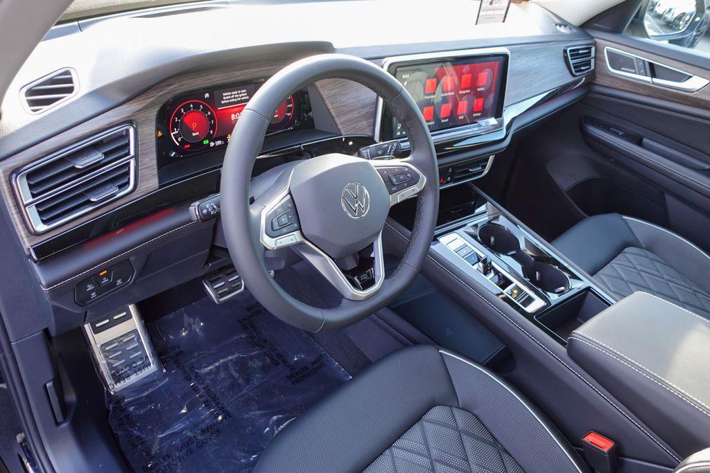 new 2025 Volkswagen Atlas car, priced at $52,632