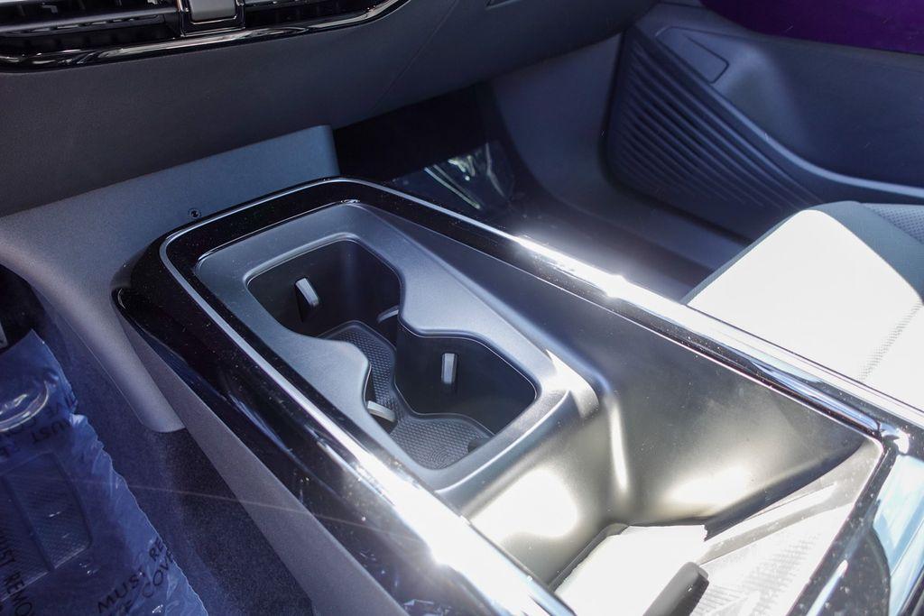 new 2025 Volkswagen ID.4 car, priced at $50,204