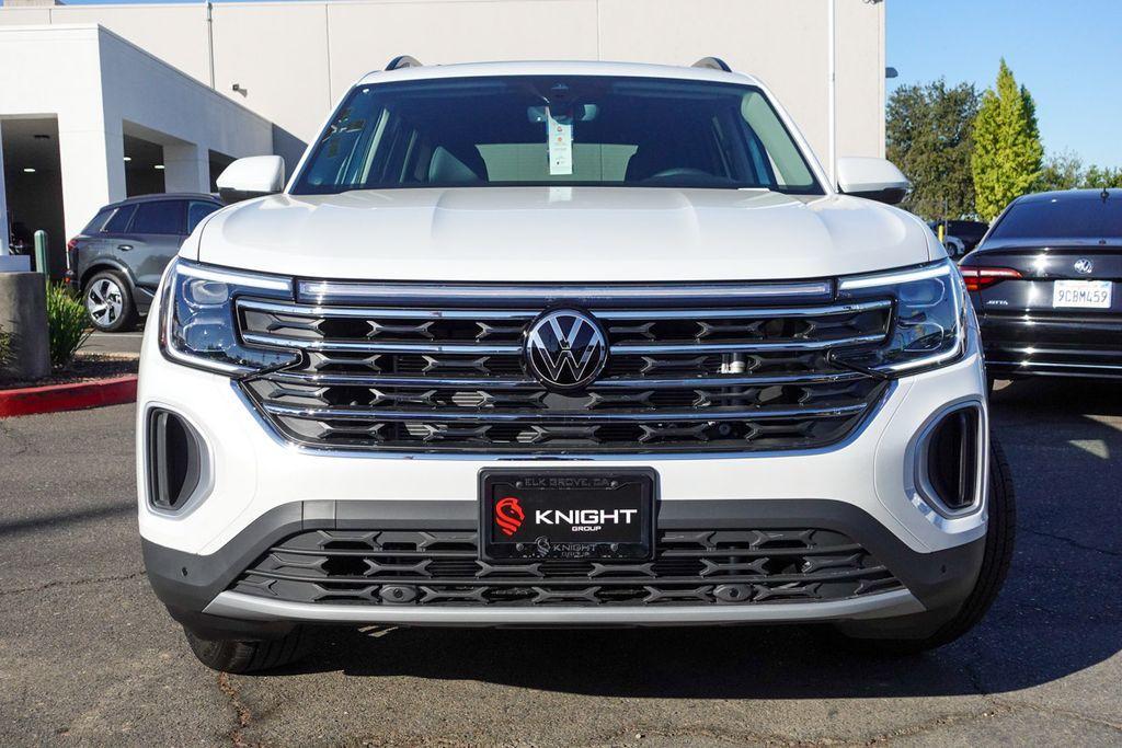 new 2026 Volkswagen Atlas car, priced at $48,751