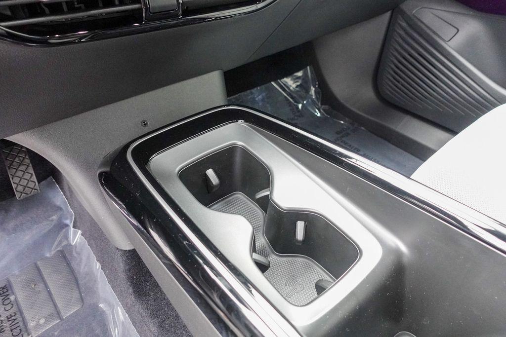 new 2025 Volkswagen ID.4 car, priced at $45,572