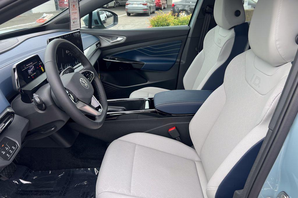 new 2025 Volkswagen ID.4 car, priced at $49,348