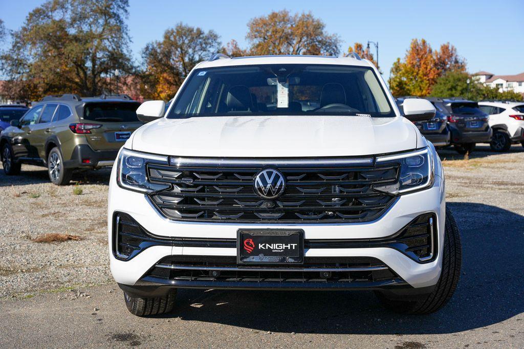 new 2025 Volkswagen Atlas car