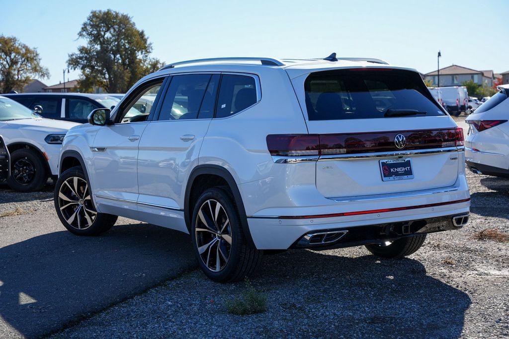 new 2025 Volkswagen Atlas car