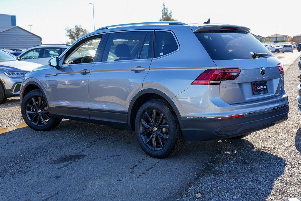 new 2024 Volkswagen Tiguan car, priced at $30,251