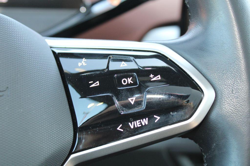 used 2021 Volkswagen ID.4 car, priced at $21,879