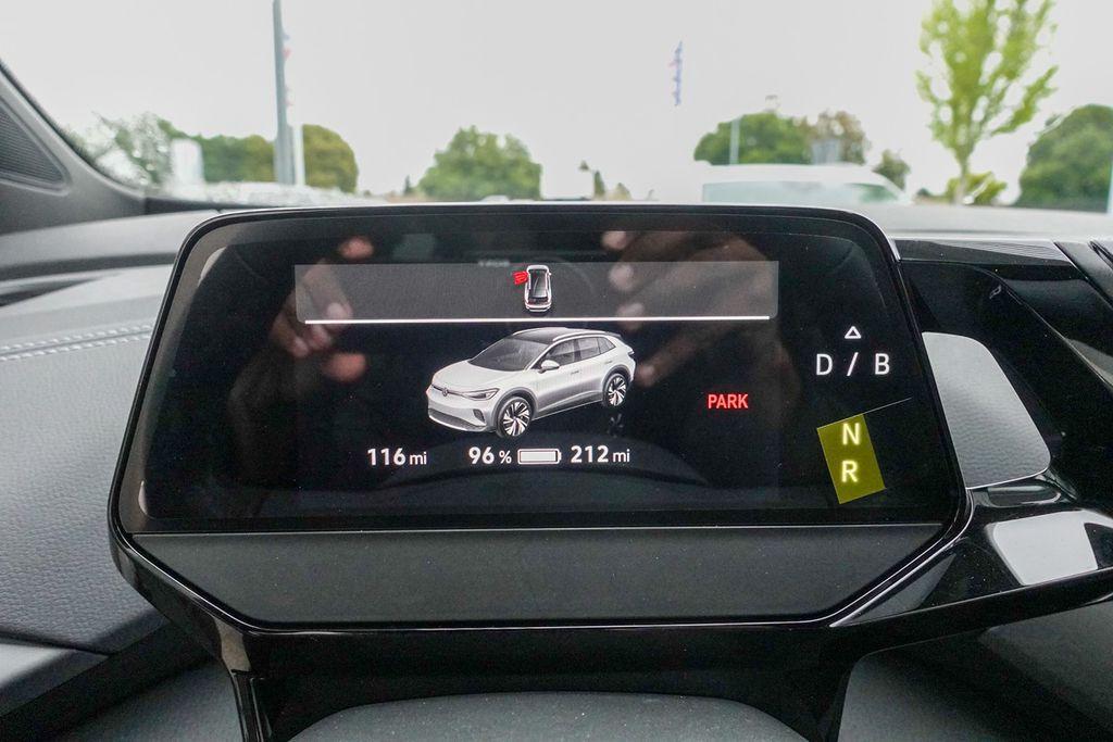 new 2025 Volkswagen ID.4 car, priced at $40,636
